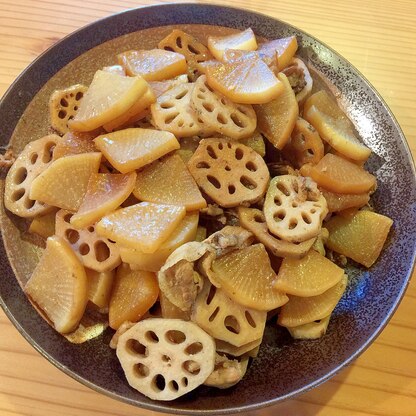 大根と蓮根と豚肉の炒め煮